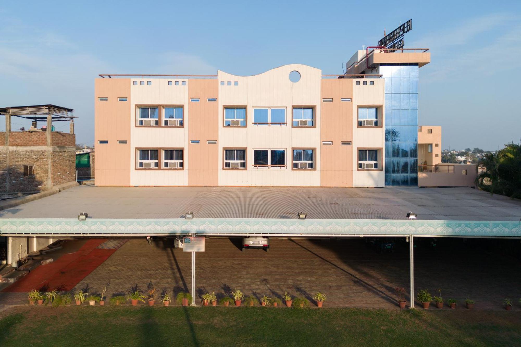 Ruchishree Garden Hotel Ujjain Luaran gambar